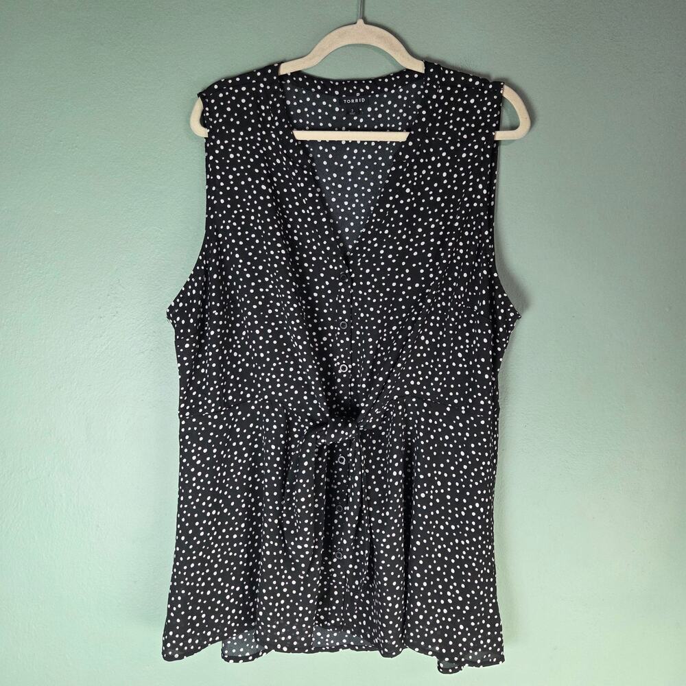 Torrid Womens 2X Black Dot Peplum Georgette Button Front Tie Front Blouse Top